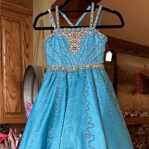 Little Rosie pageant dress size 6